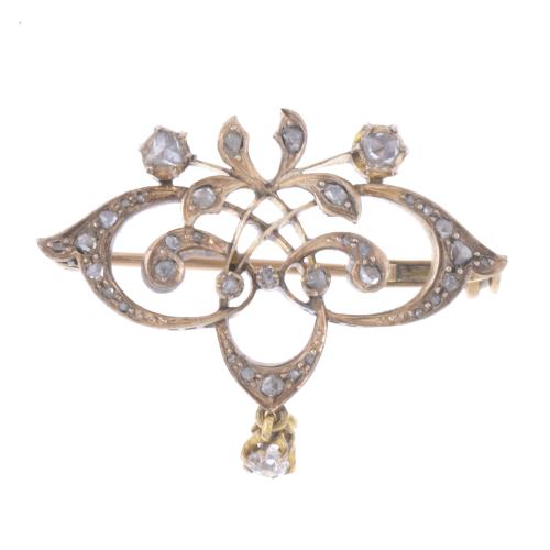 ART NOUVEAU BROOCH WITH DIAMONDS.