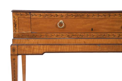 Fortepiano inglés transformado en escritorio, circa 1795 - 