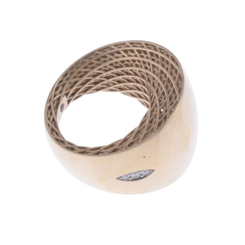 WIDE RING WITH DIAMONDS.