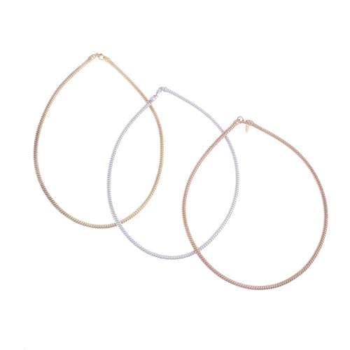 TRES COLLARES EN PLATA.