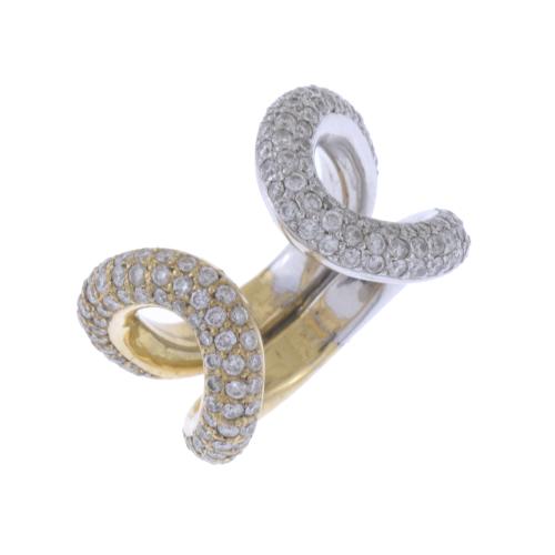 BICOLOUR RING PAVED WITH DIAMONDS.
