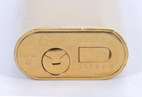 CARTIER. LIGHTER.