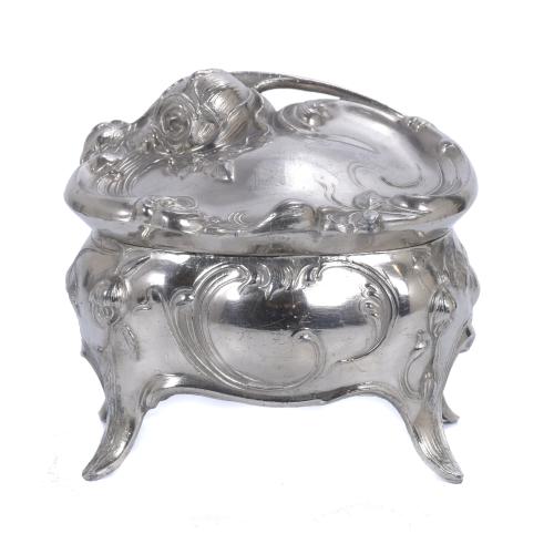 ARGENTINIAN ART NOUVEAU DRESSING TABLE BOX, CIRCA 1900.