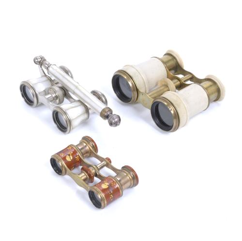 SET OF THREE OPERA SPECTACLES