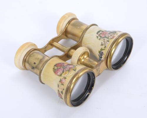 SET OF TWO OPERA SPECTACLES