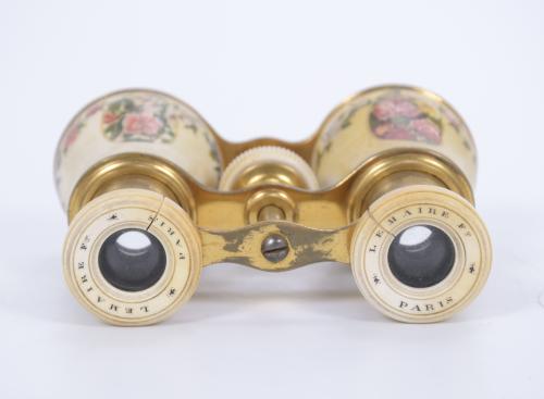 SET OF TWO OPERA SPECTACLES
