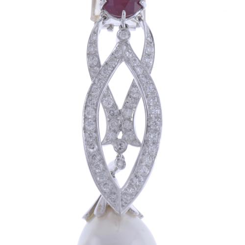 LONG EARRINGS WITH DIAMONDS, RUBY AND AUSTRALIAN PEARL.