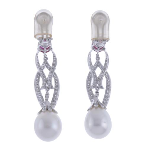LONG EARRINGS WITH DIAMONDS, RUBY AND AUSTRALIAN PEARL.