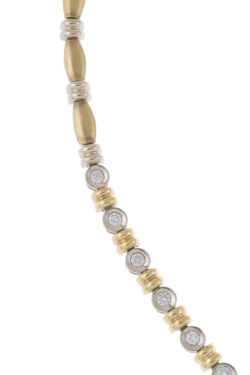 DIAMONDS CHOKER.