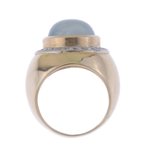 LARGE RING WITH QUARTZ.