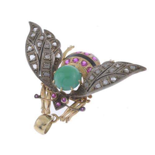 FLY PENDANT WITH GEMSTONES.