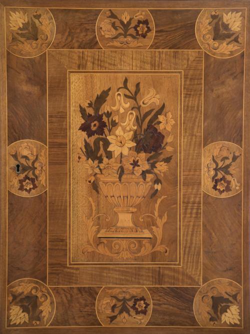 Gabinete estilo Jorge II, pps. siglo XX. 