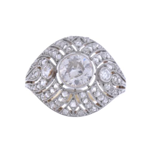 ART NOUVEAU RING WITH DIAMONDS