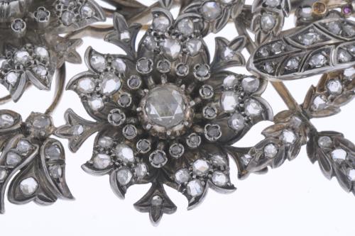 FRENCH BELLE ÉPOQUE FLORAL BROOCH. CIRCA 1900-1910