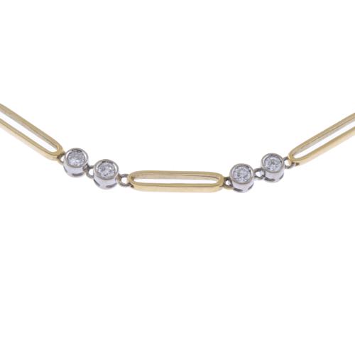 NECKLACE WITH TWELVE DIAMONDS