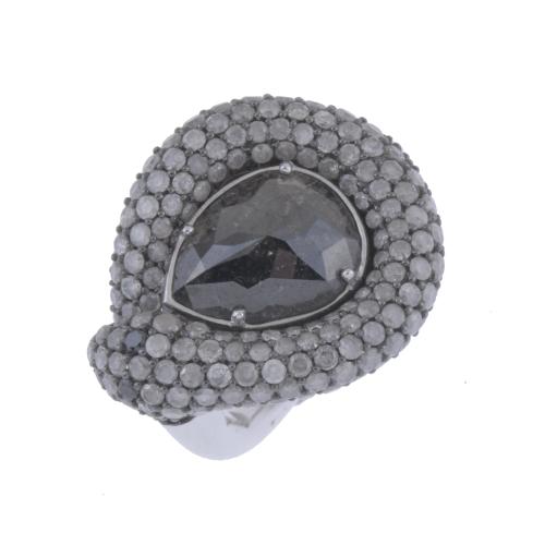 SNAKE RING WITH BLACK DIAMOND.