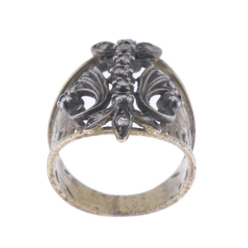 ELIZABETHAN RING.