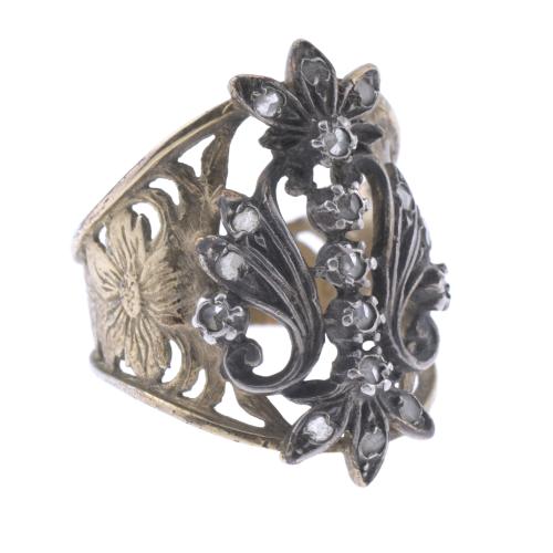 ELIZABETHAN RING.