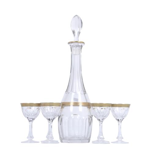 MOSER. SET OF DECANTER AND SIX LIQUOR GLASSES IN BOHEMIA CRYSTAL.