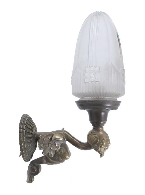 PAIR OF ART DECO WALL LAMPS, CIRCA 1910 - 1935. 