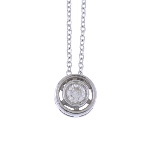 SOLITAIRE DIAMOND NECKLACE
