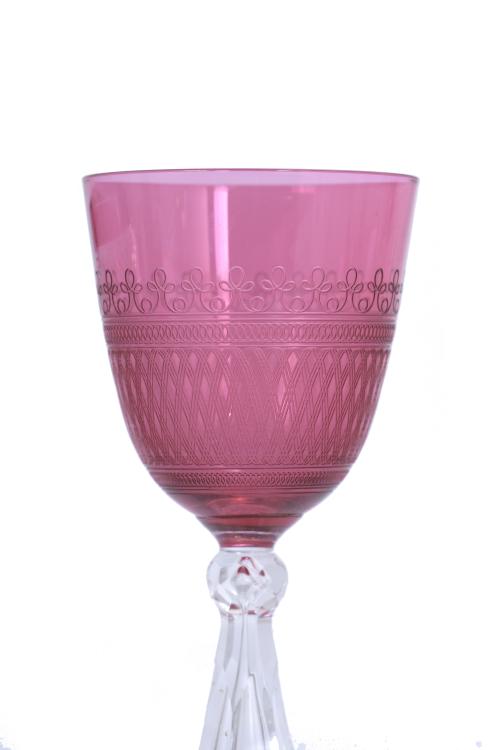 CRISTALERÍA DE CRISTAL TALLADO SIGUIENDO MODELOS SAINT LOUI