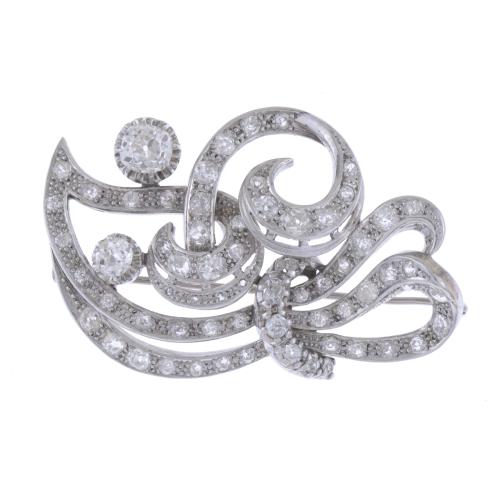 GOLD AND DIAMONDS BROOCH. CIRCA 1960