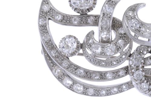 GOLD AND DIAMONDS BROOCH. CIRCA 1960