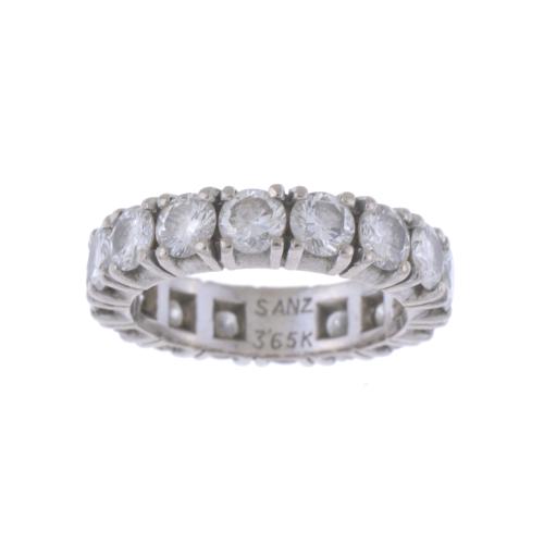 GOLD AND DIAMONDS WEDDING RING