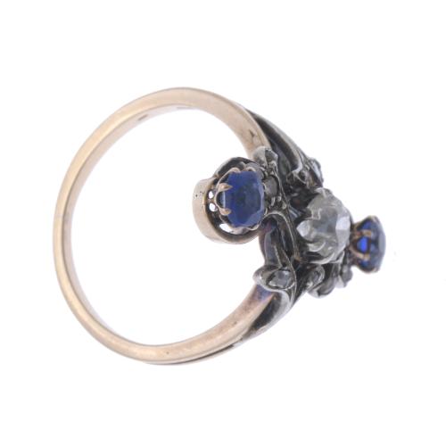 ART NOUVEAU SHUTTLE RING WITH DIAMONDS