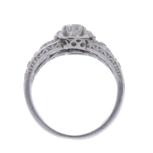 ART NOVEAU DIAMONDS RING