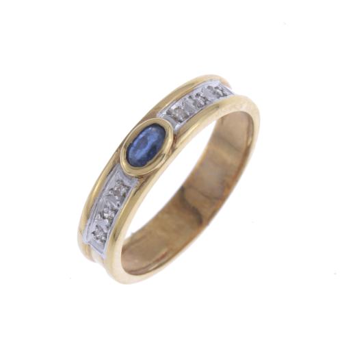 RING WITH SAPPHIRE AND DIAMONDS