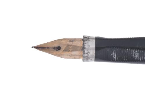PARKER. Conjunto de pluma estilográfica y bolígrafo. 