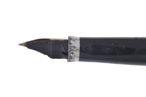 PARKER. Conjunto de pluma estilográfica y bolígrafo. 
