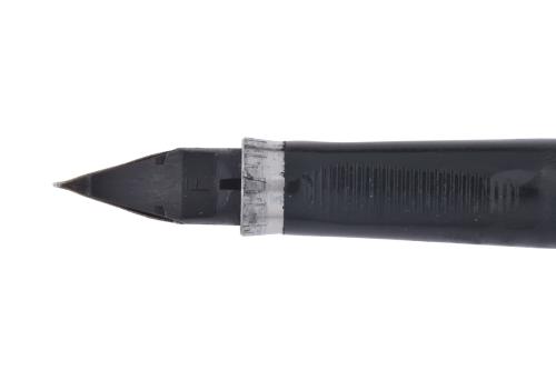 PARKER. Conjunto de pluma estilográfica y bolígrafo. 