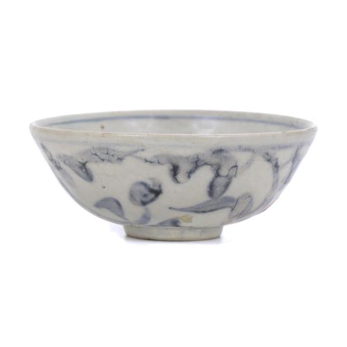 CHINESE BOWL, MING DYNASTY, 18TH CENTURY.