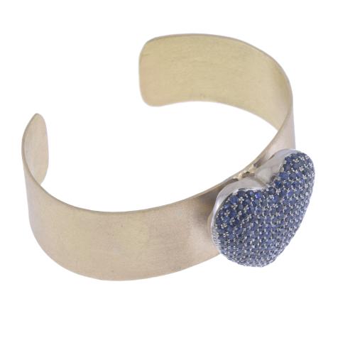 RIGID BRACELET IN GOLD WITH SAPPHIRES HEART