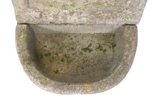 FUENTE DE PARED. 