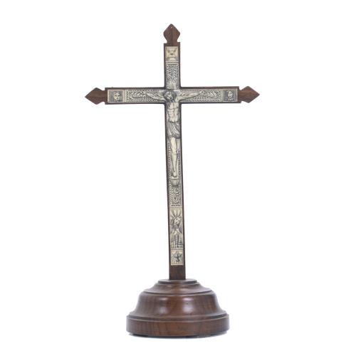 TABLE CRUCIFIX, 20TH CENTURY.