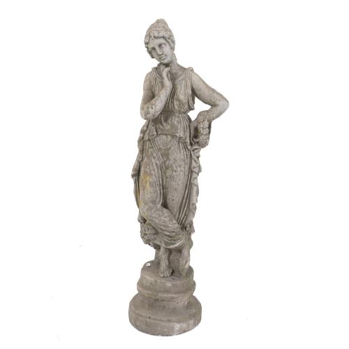 GARDEN FIGURE IN THE SHAPE OF A CLASSICAL LADY.
