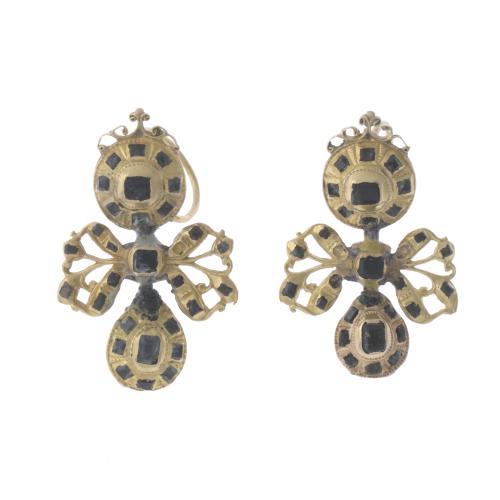 PERIDOTS EARRINGS, 18TH CENTURY.
