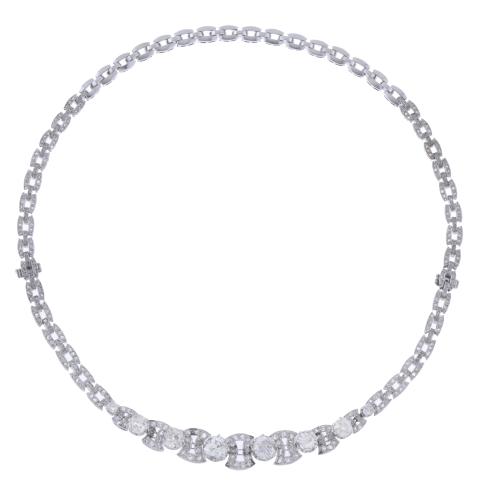ART DECO STYLE DIAMONDS NECKLACE TRANSFORMABLE INTO A BRACELET.