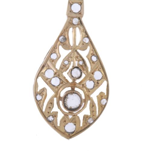 ELIZABETHAN EARRINGS WITH WHITE SAPPHIRES AND BARCELONA CON