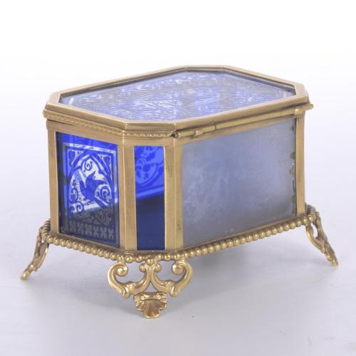 Caja joyero, fin. siglo XIX. 