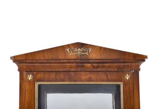 Charles IV - Ferdinand VII transition display cabinet, 1795
