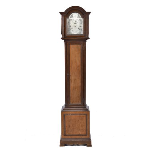 Reloj de pie, siglo XX. 