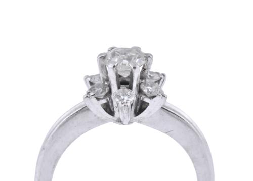 Diamonds rosette ring.
