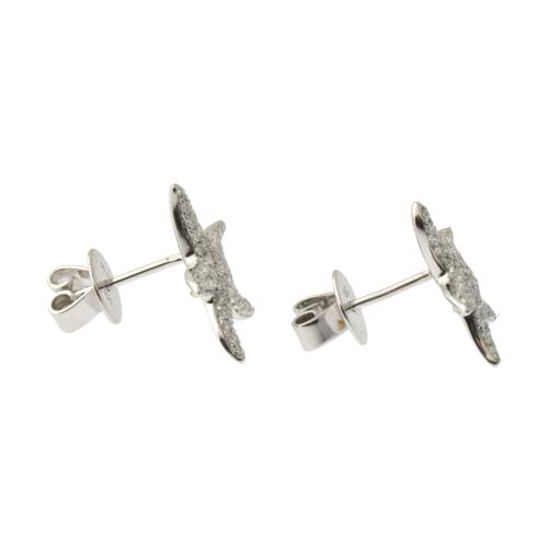Starfish-shaped earrings with diamonds.