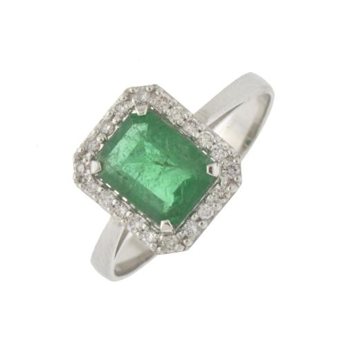 Emerald rosette ring.