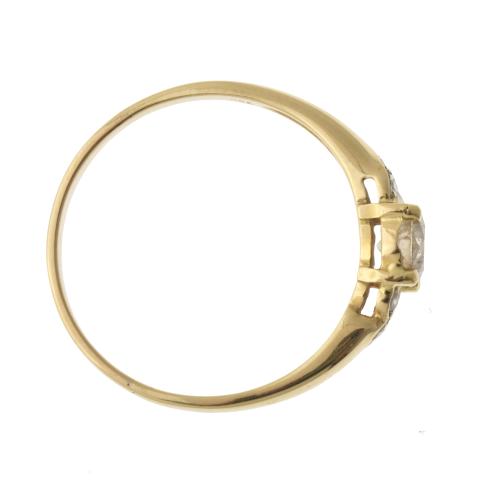 Diamonds ring.
